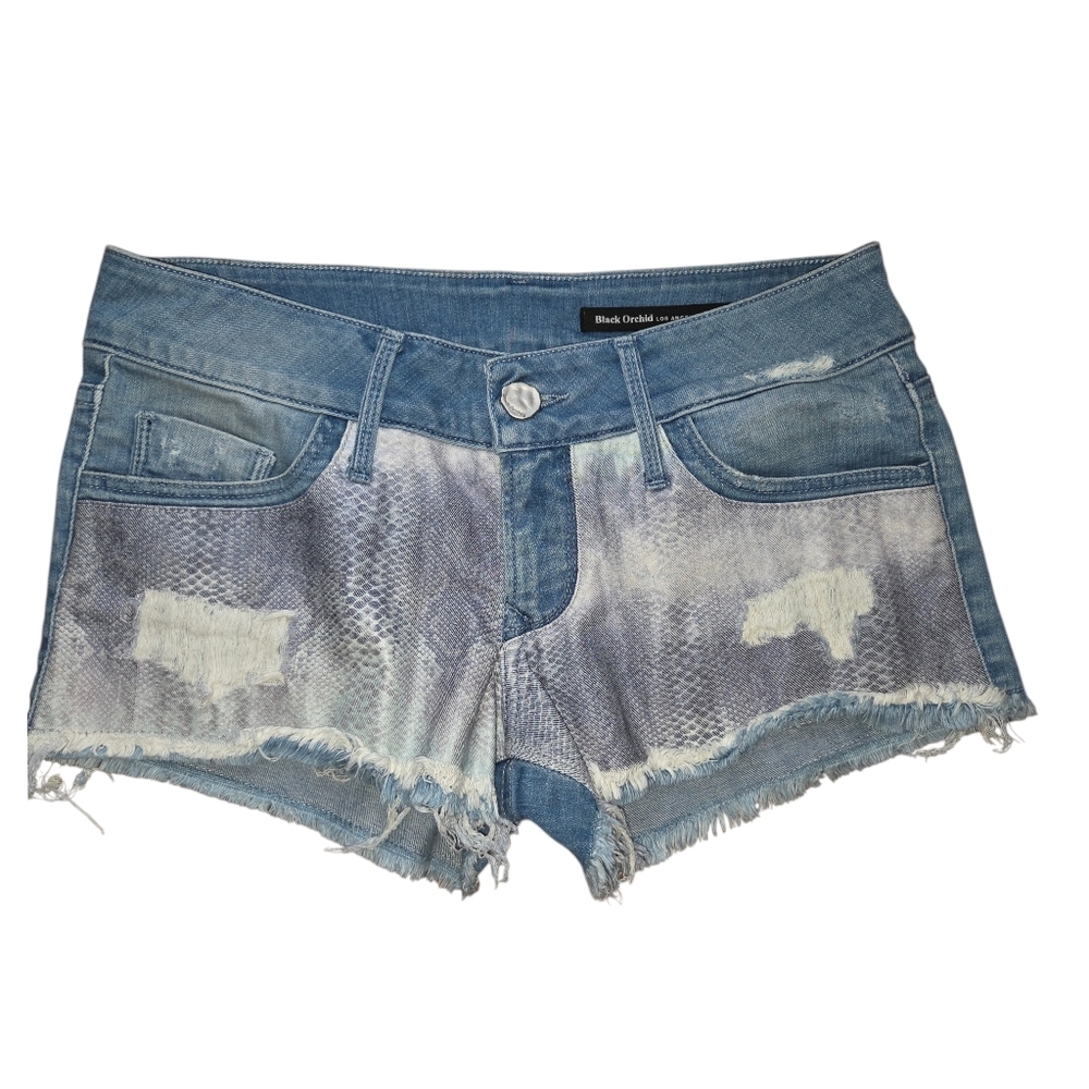 black Orchid 26 snake print front daisy duke denim shorts NWOT
